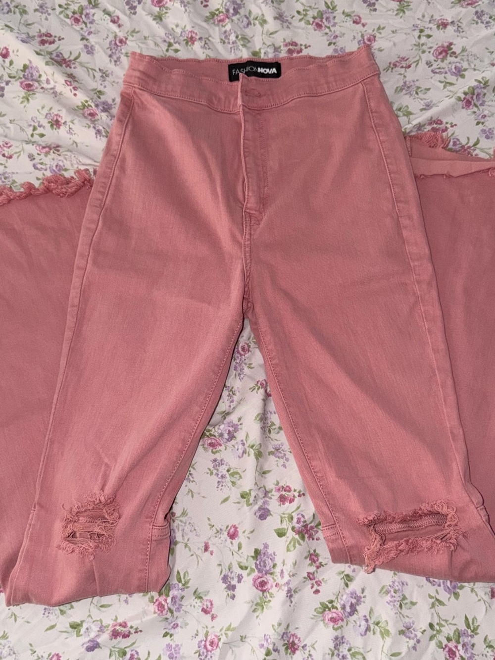 Fashion Nova High-Rise Pink Distressed Women's Bellbottom jeans